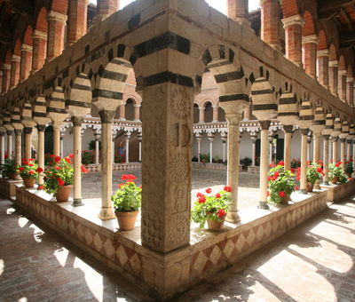 Torri Cloister, Sovicille