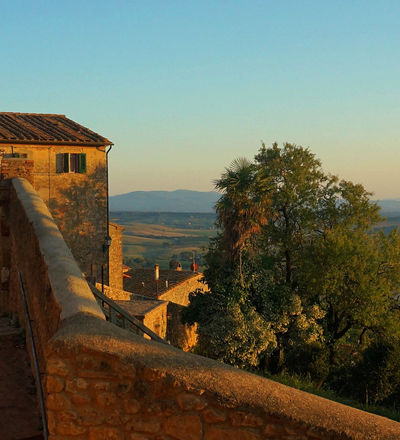 Casale Marittimo al tramonto