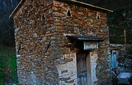 A "metato" to dry chestnuts