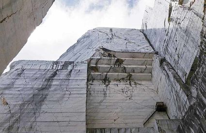 Henraux Cervaiole marble quarries 