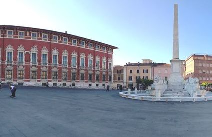 Massa, Piazza Aranci e Palazzo Ducale