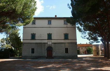 Palazzo Guelfi - Scarlino Scalo