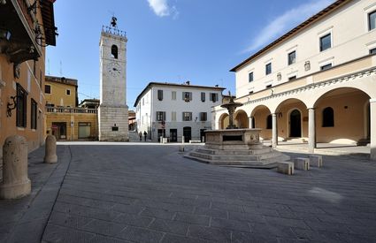 Piazza del Comune, Chiusi