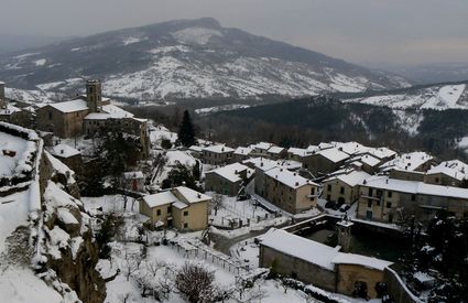 Santa Fiora sotto la neve