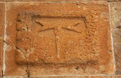 The Tau symbol , Altopascio