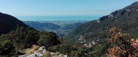 Veduta della valle di Camaiore