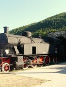 Piazza al Serchio, Locomotiva