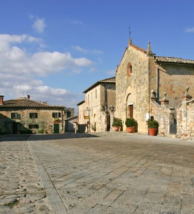 Monteriggioni Chiesa di Santa Maria