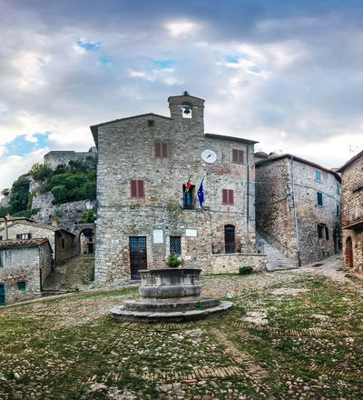 Piazza il Vecchietta