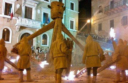 La torciata di San Giuseppe, pitigliano