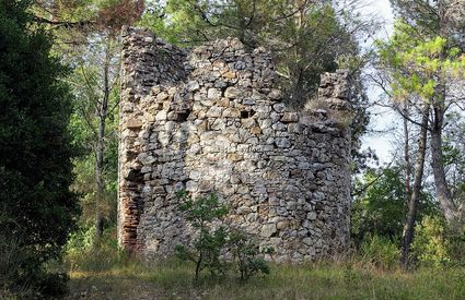 Mulino a vento rovine